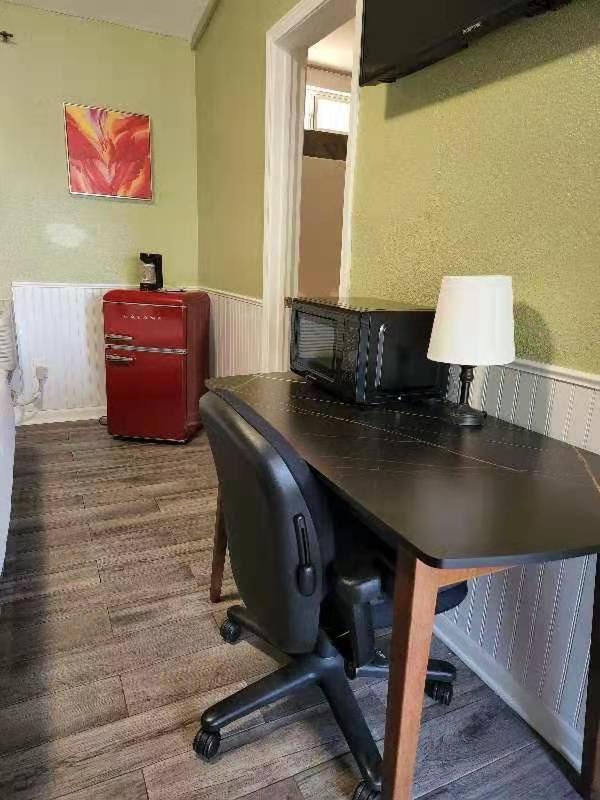 Europa Inn & Suites Desert Hot Springs Dış mekan fotoğraf